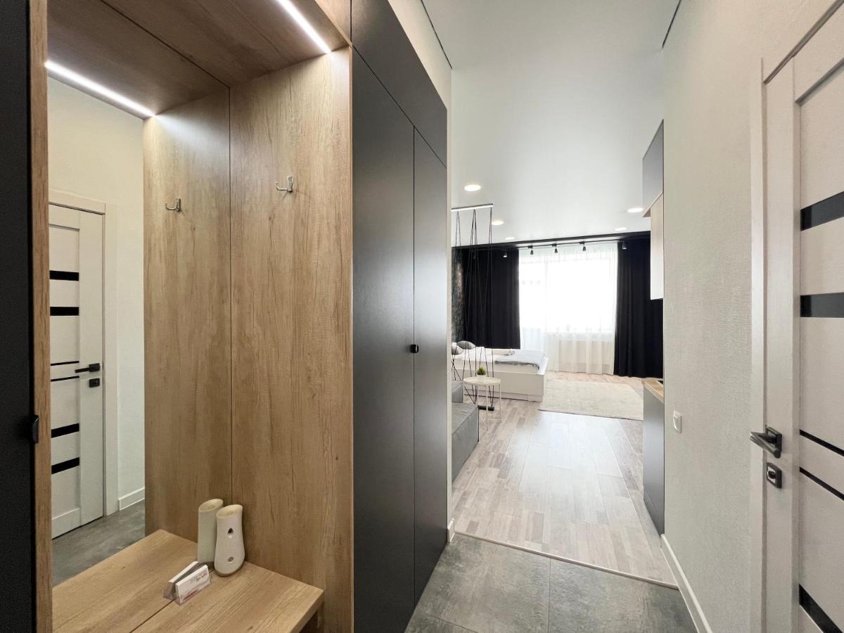 Апартаменты Lux Pavlodar Exteriör bild